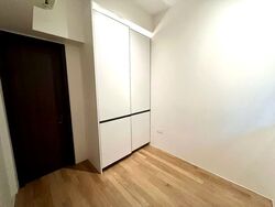 Royalgreen (D10), Condominium #558260141